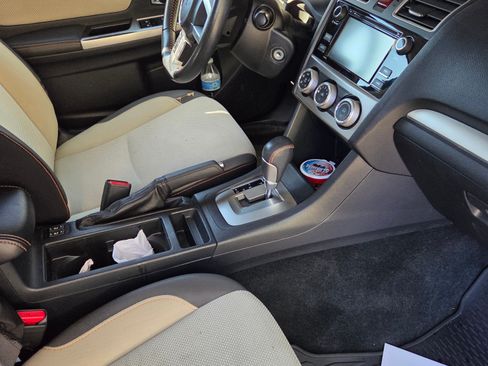 Used 2016 Subaru Crosstrek 2.0i Premium image 13