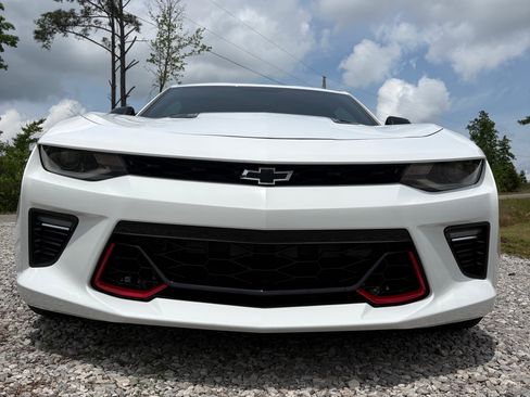 Used 2018 Chevrolet Camaro SS w/ Redline Edition RWD image 4