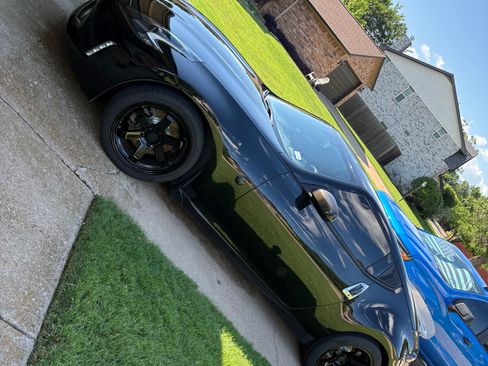 Used 2014 Nissan 370Z Coupe RWD image 6