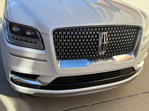 Used 2018 Lincoln Navigator Reserve w/ Technology Package image 6