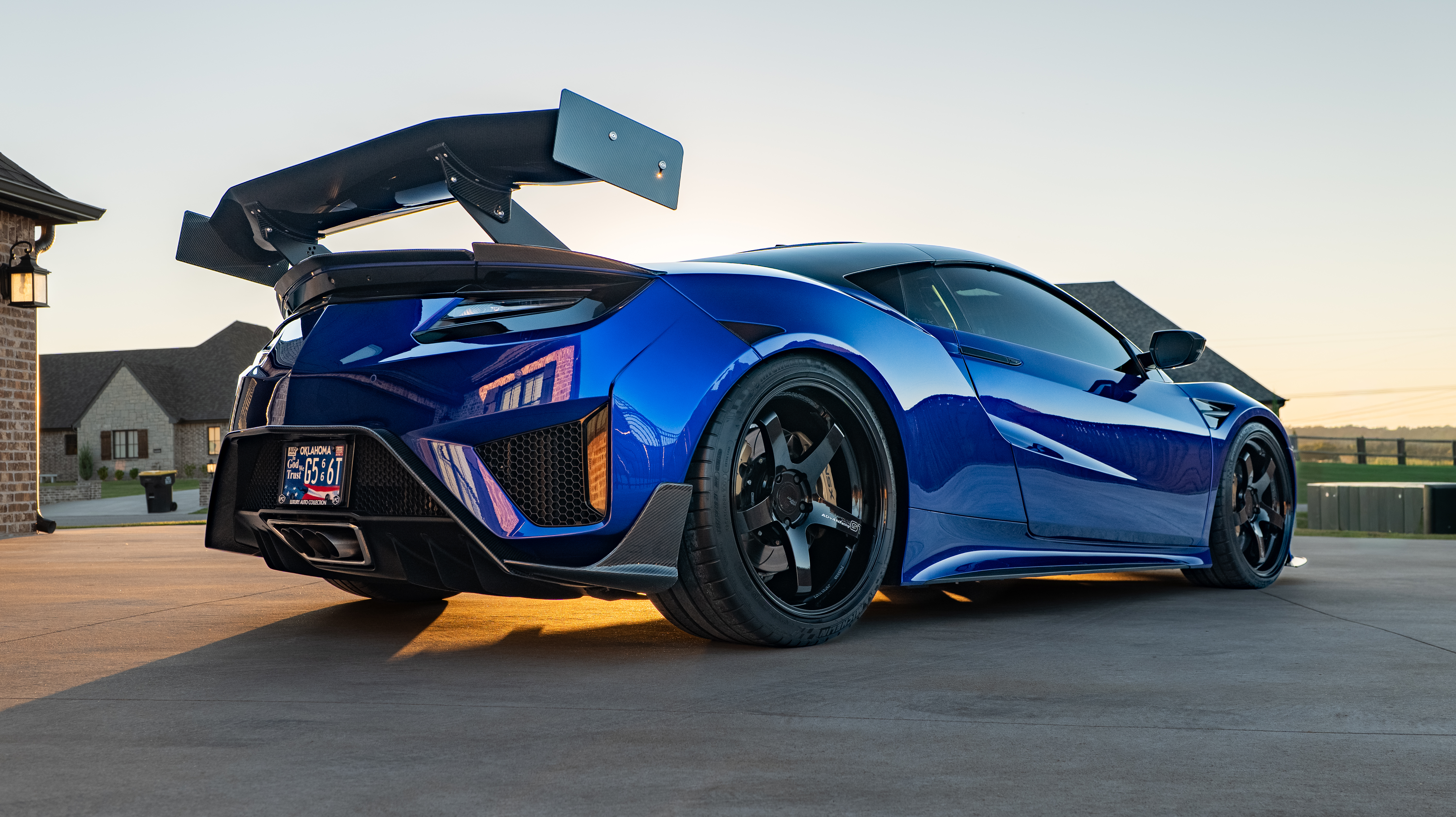Used 2019 Acura NSX AWD/4WD image 12