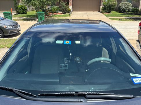 Used 2015 Toyota Camry LE image 23