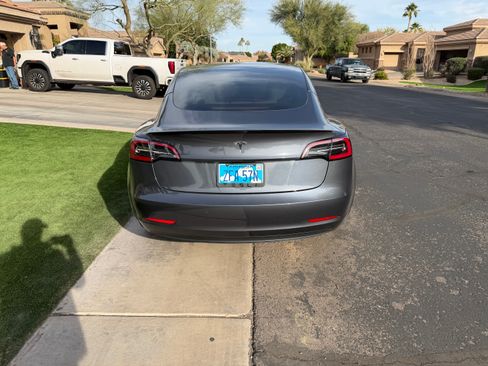Used 2023 Tesla Model 3 Standard Range image 7