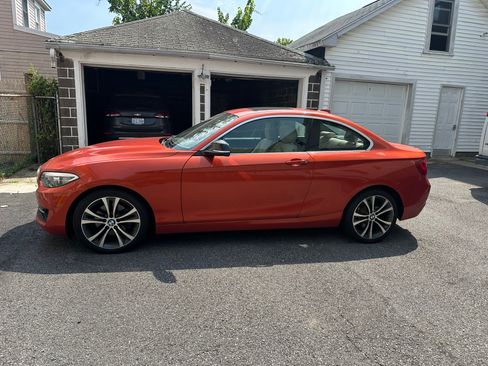Used 2015 BMW 228i xDrive Coupe AWD/4WD image 4