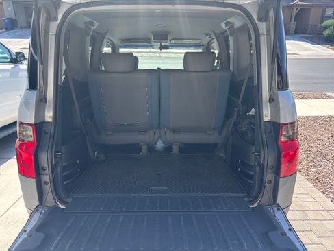 Used 2004 Honda Element EX image 11