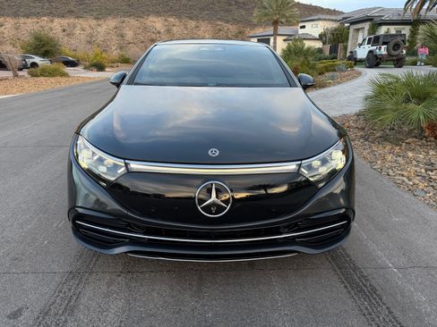 Used 2023 Mercedes-Benz EQS 450+ Sedan image 2