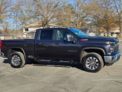 Used 2024 Chevrolet Silverado 2500 LT