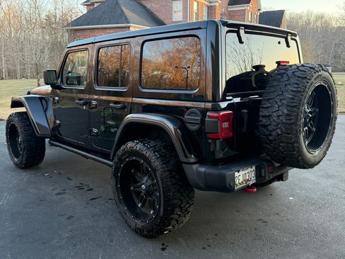 Used 2020 Jeep Wrangler Unlimited Rubicon AWD/4WD image 10
