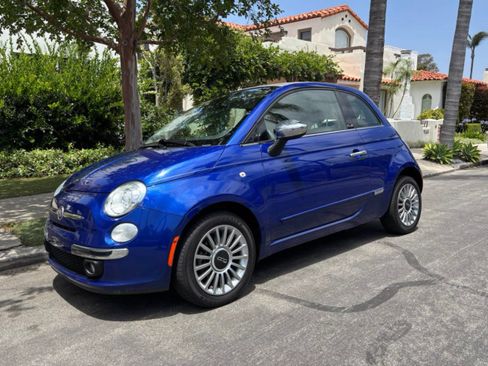 Used 2012 FIAT 500 Lounge w/ Luxury Leather Pkg FWD image 2