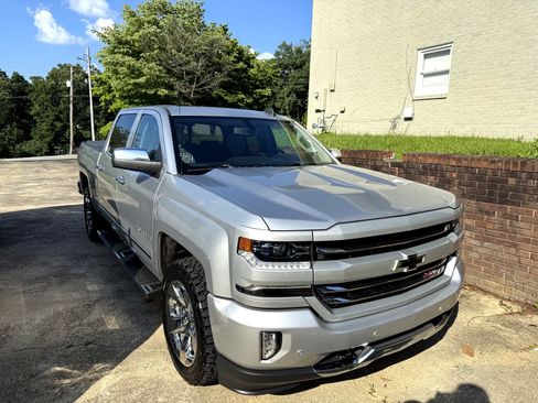 Used 2018 Chevrolet Silverado 1500 LTZ Z71 w/ LTZ Plus Package AWD/4WD image 1