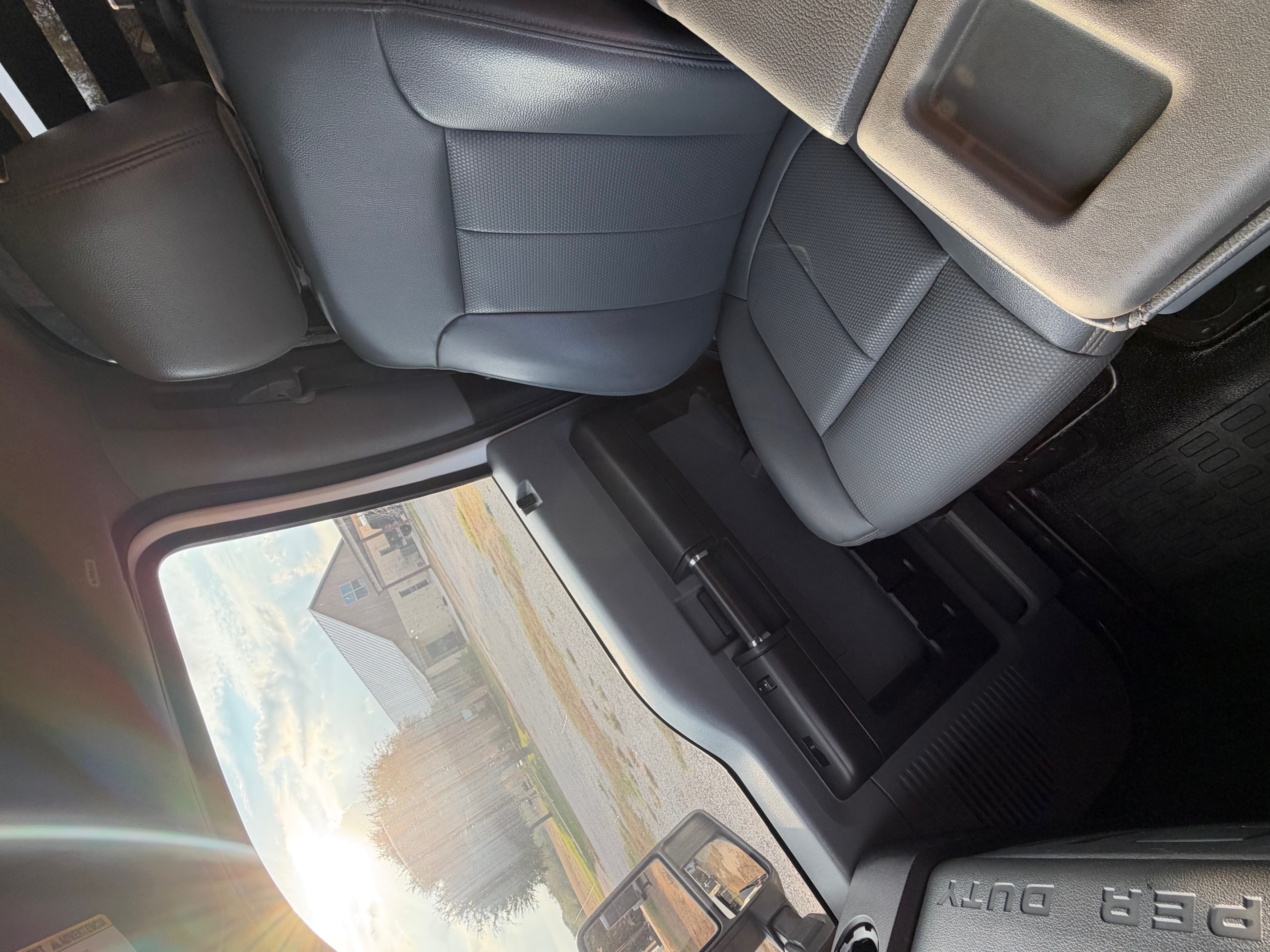 Used 2016 Ford F250 XL w/ XL Appearance Package AWD/4WD image 24
