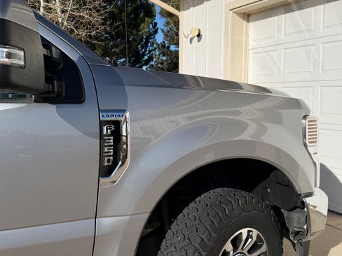 Used 2020 Ford F350 Lariat w/ Lariat Ultimate Package image 4