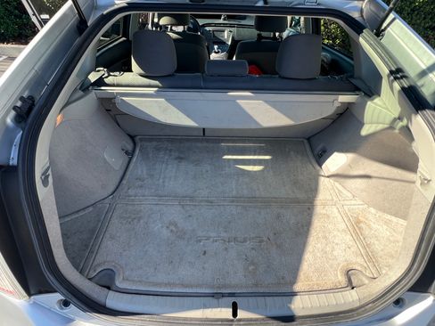 Used 2012 Toyota Prius Three image 6