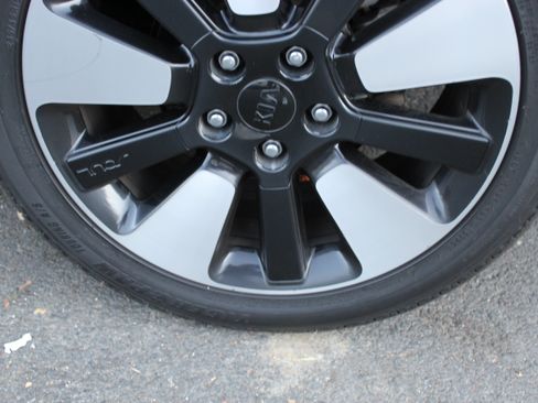 Used 2015 Kia Soul ! w/ Sun & Sound Package image 18