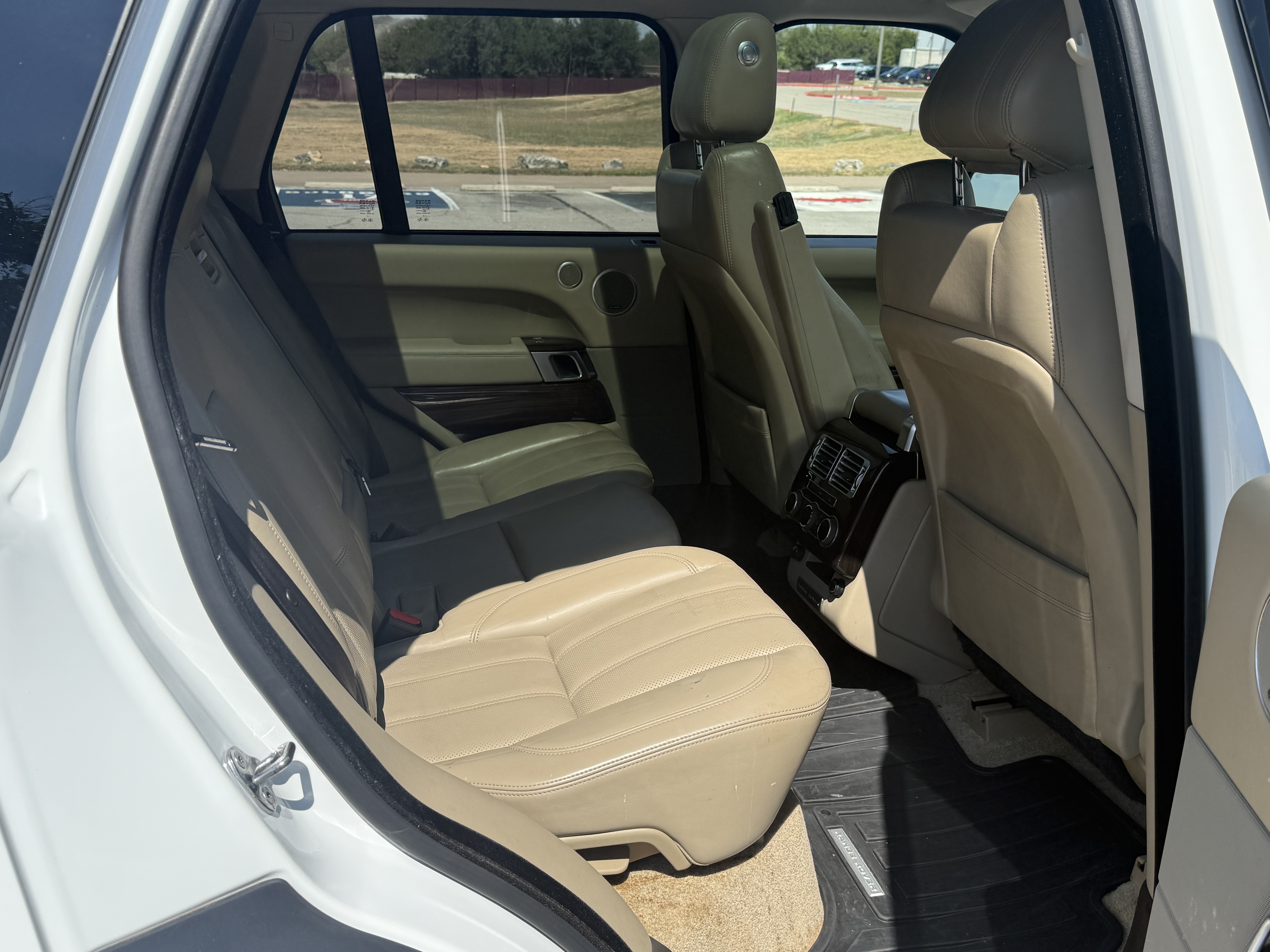 Used 2015 Land Rover Range Rover HSE AWD/4WD image 15