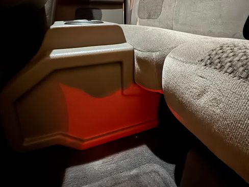 Used 2001 Ford F250 Long Bed image 11