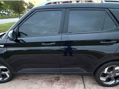 Used 2023 Hyundai Venue SEL