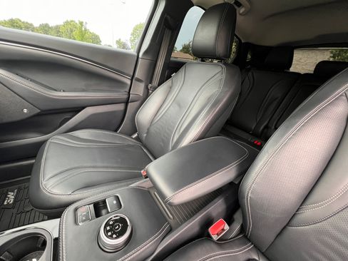 Used 2024 Ford Mustang Mach-E Premium RWD image 11