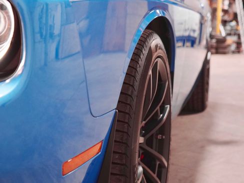 Used 2023 Dodge Challenger R/T w/ T/A Package image 9