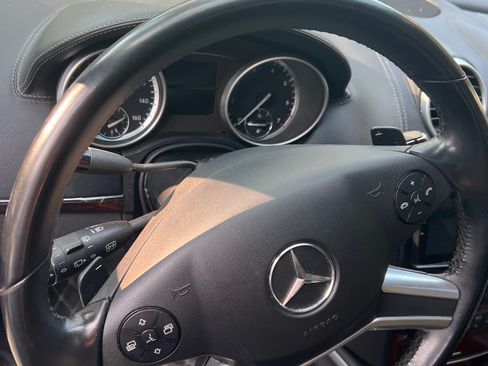 Used 2012 Mercedes-Benz GL 450 4MATIC image 11