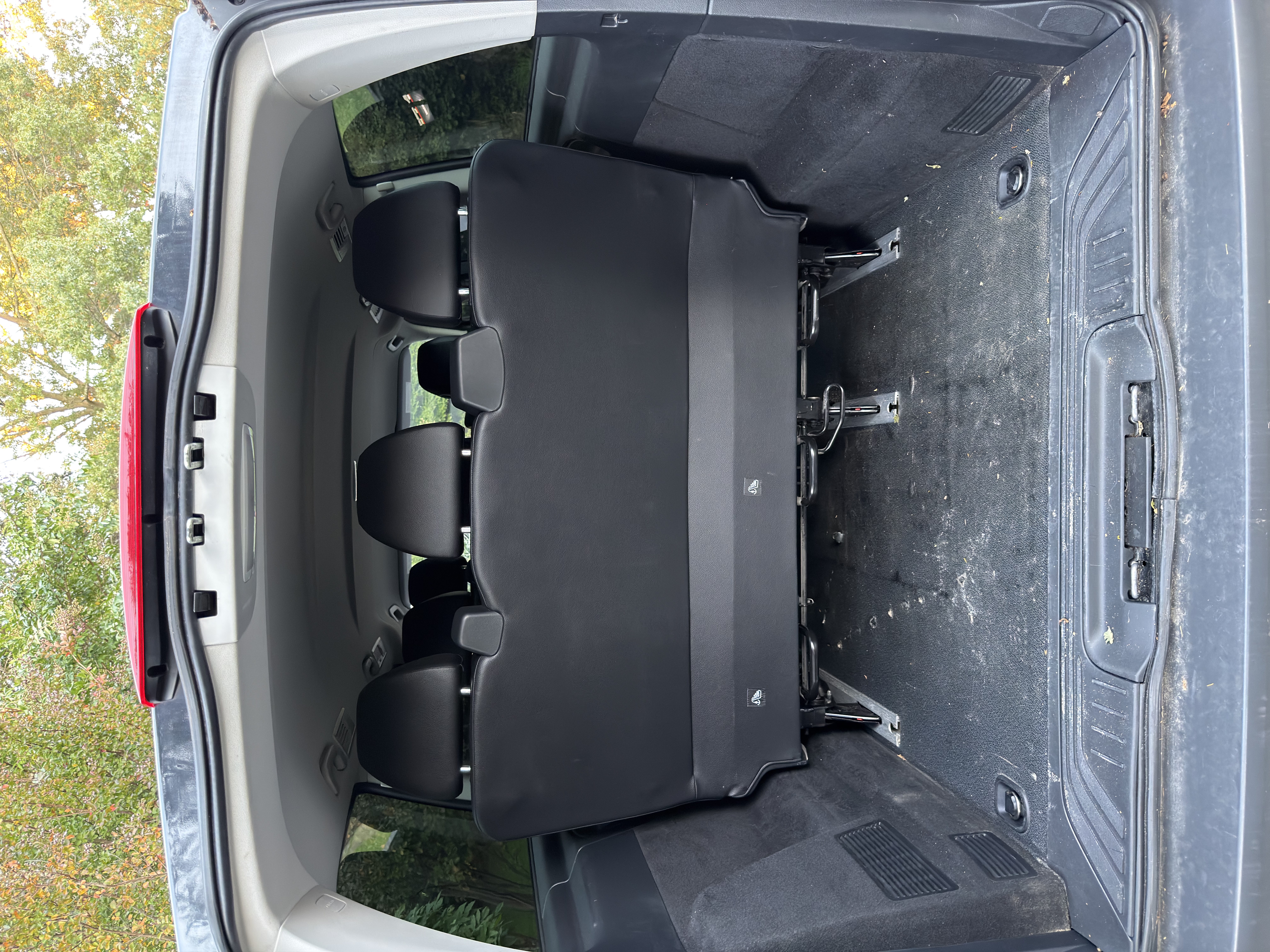 Used 2020 Mercedes-Benz Metris Passenger image 18