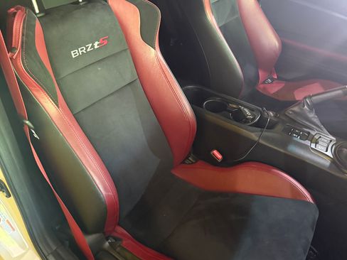 Used 2020 Subaru BRZ tS RWD image 10