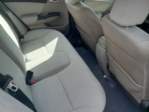 Used 2014 Honda Civic Hybrid Sedan image 8