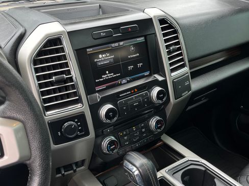 Used 2015 Ford F150 Lariat w/ Equipment Group 501A Mid image 5