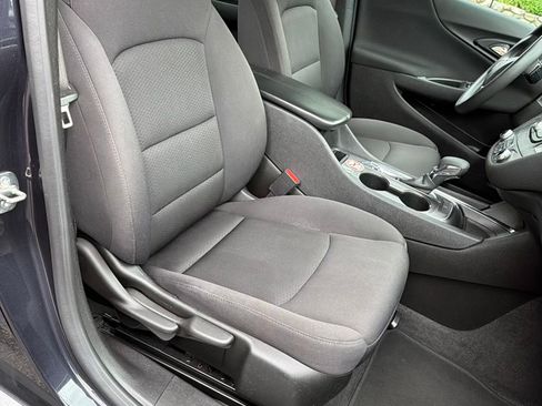 Used 2023 Chevrolet Malibu LT FWD image 11
