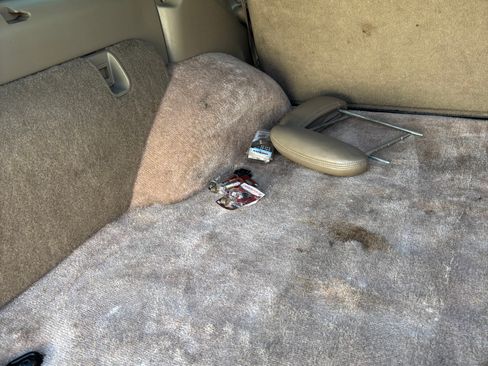 Used 1996 Chevrolet Tahoe 4WD image 6