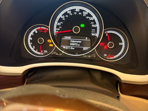 Used 2017 Volkswagen Beetle 1.8T SE image 4