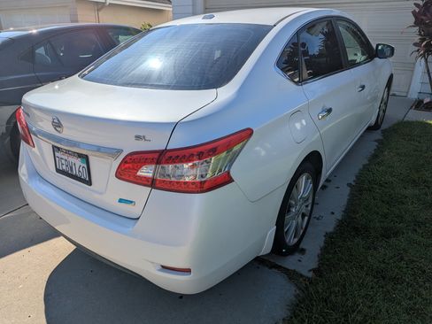 Used 2014 Nissan Sentra SL FWD image 9