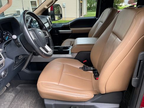 Used 2022 Ford F250 Lariat w/ Lariat Value Package AWD/4WD image 12