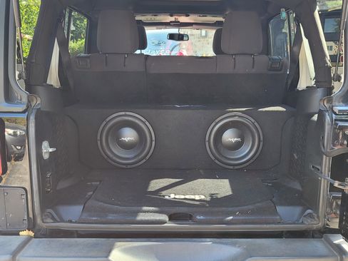 Used 2014 Jeep Wrangler Unlimited Sport w/ Quick Order Package 24S image 13