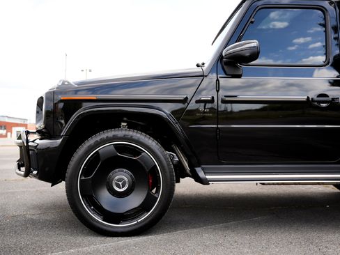 Used 2025 Mercedes-Benz G 63 AMG 4MATIC image 8