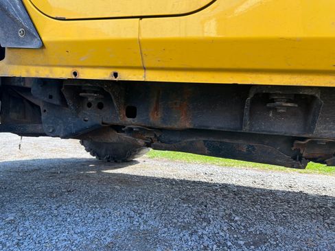 Used 2011 Jeep Wrangler Unlimited Sport image 10