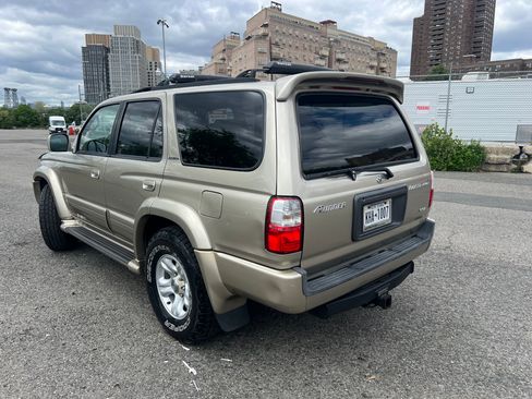 Used 2001 Toyota 4Runner Limited AWD/4WD image 9