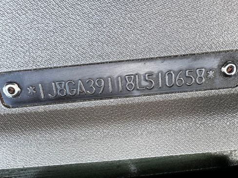 Used 2008 Jeep Wrangler Unlimited X image 11