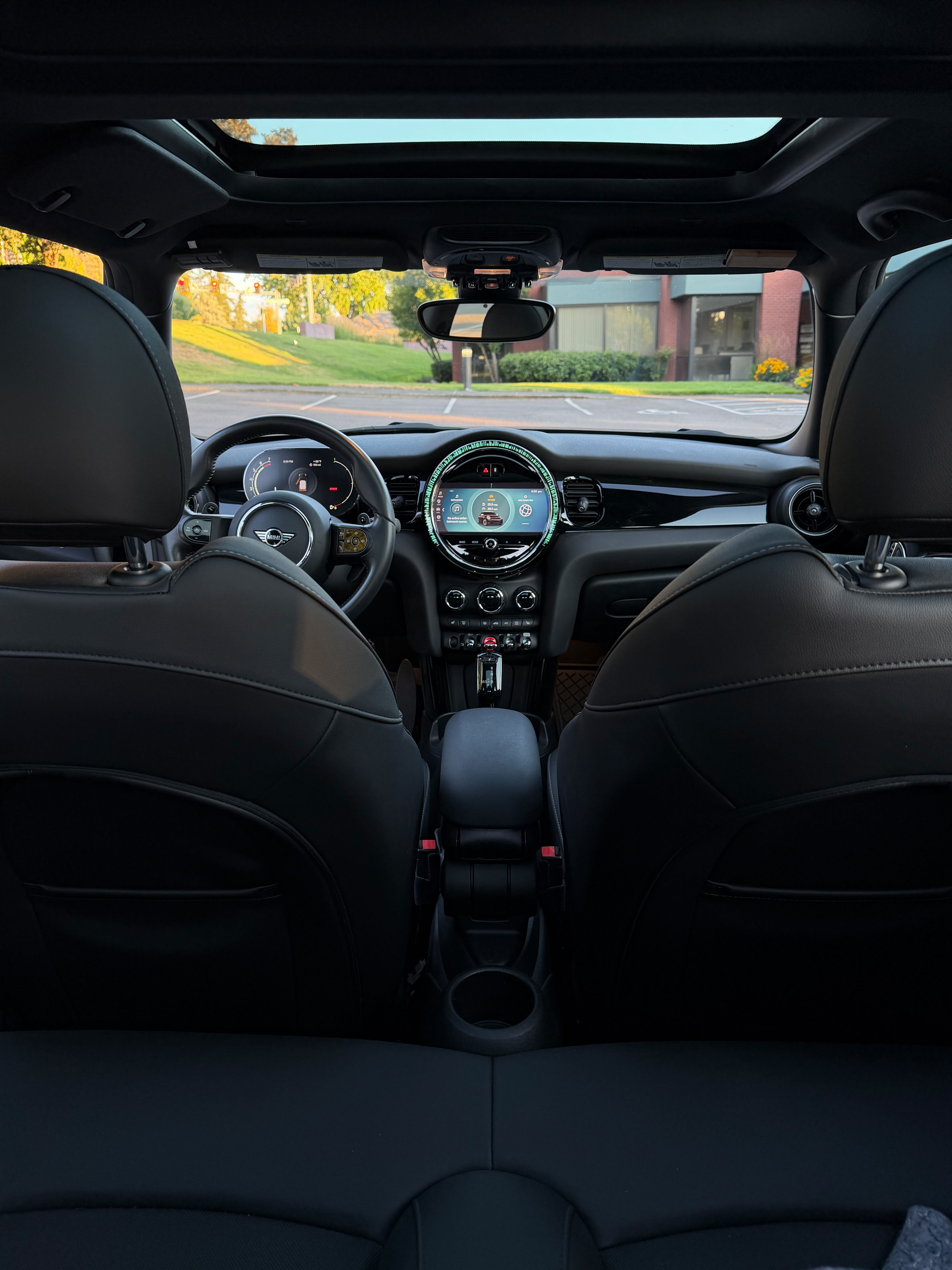 Used 2023 MINI Cooper S FWD image 4