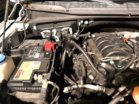 Used 2018 Ford F150 Lariat w/ Equipment Group 502A Luxury image 15