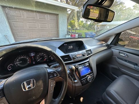 Used 2015 Honda Odyssey Touring image 13