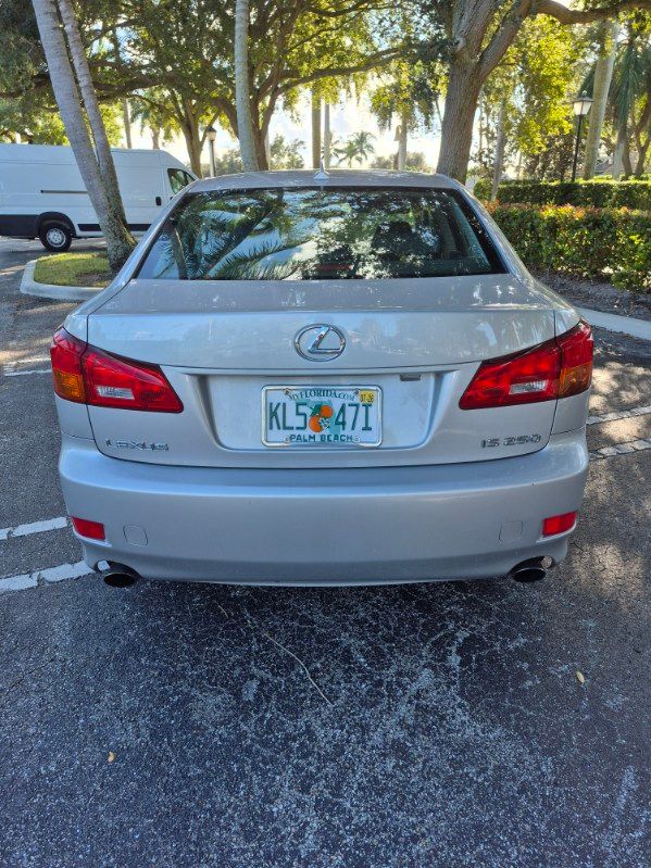 Used 2008 Lexus IS 250 RWD image 4