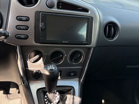 Used 2007 Toyota Matrix XR FWD image 13