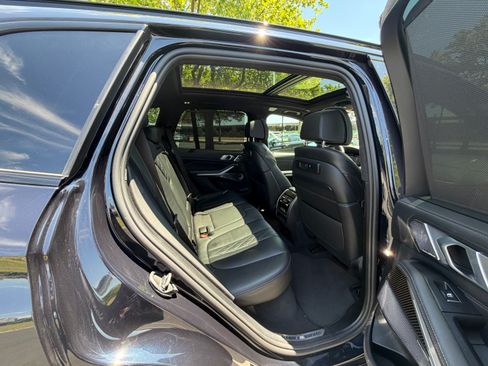 Used 2021 BMW X5 M50i w/ Executive Package AWD/4WD image 13