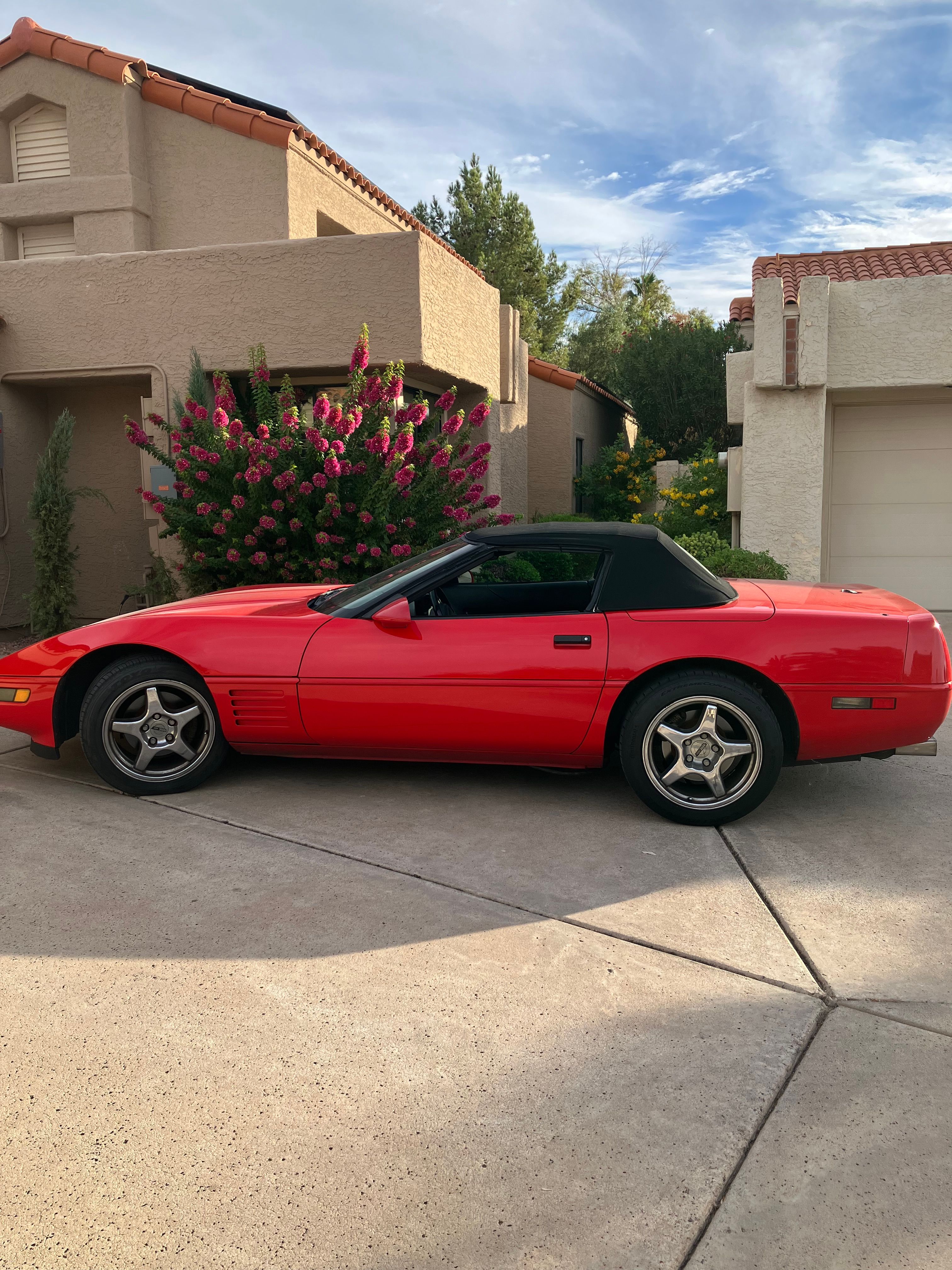 Used 1994 Chevrolet Corvette Convertible RWD image 4