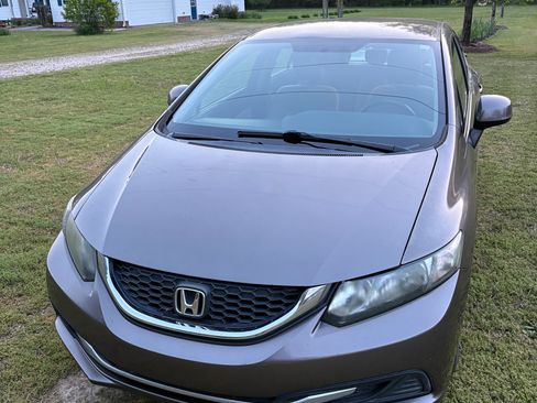 Used 2013 Honda Civic LX image 18