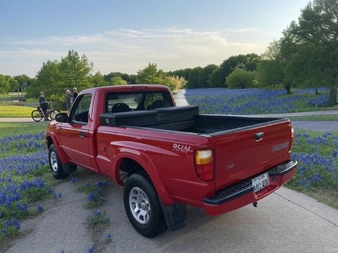 Used 2001 MAZDA B-Series Pickup 2WD Regular Cab B3000 image 2