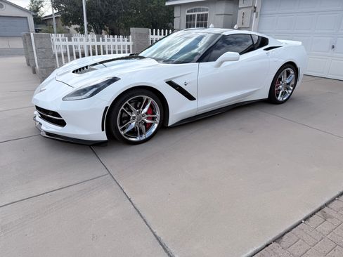 Used 2016 Chevrolet Corvette Stingray Coupe w/ 3LT Preferred Equipment Group RWD image 6
