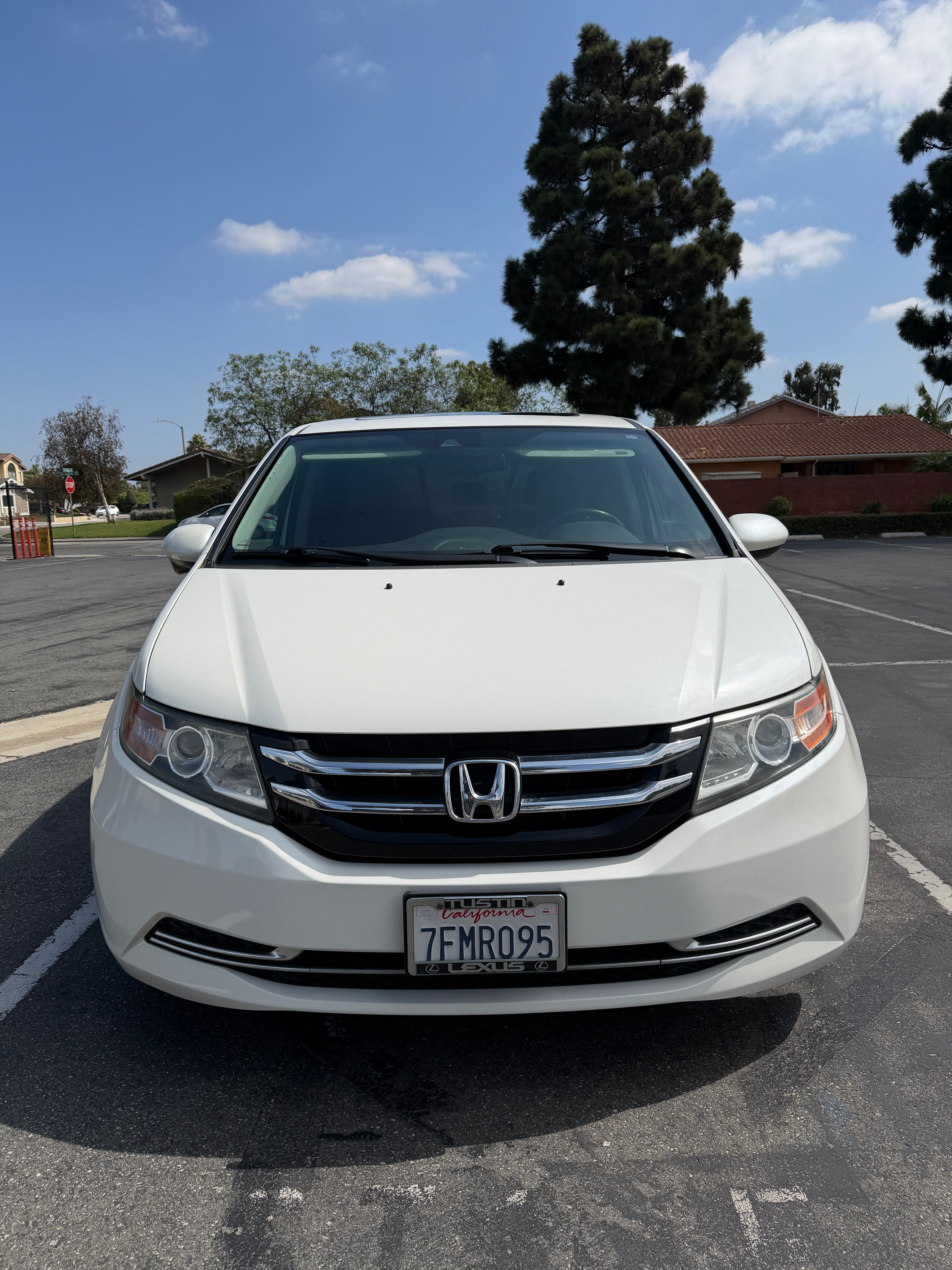 Used 2014 Honda Odyssey EX-L image 9