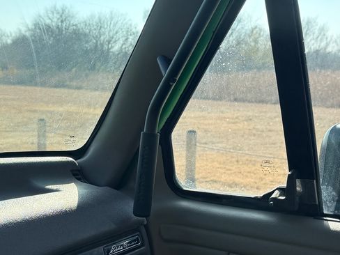 Used 1995 Ford Bronco AWD/4WD image 16